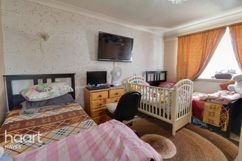 17 Cotmans Close, Hayes, UB3 3PR