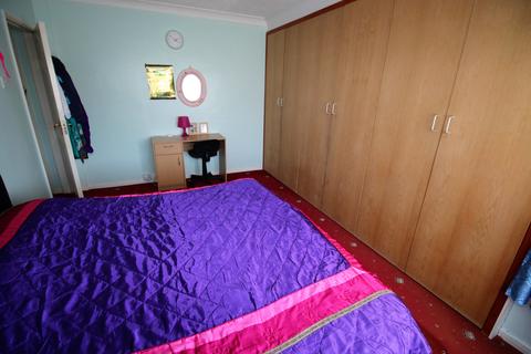 9 Bexhill Close, Feltham, TW13 5EZ