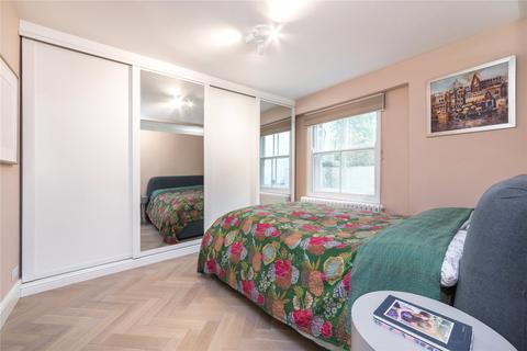 72b Newington Green Road, London, N1 4RN