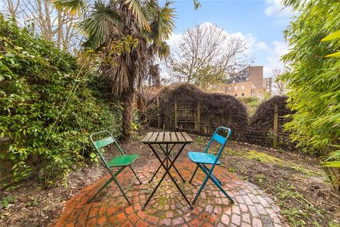 72b Newington Green Road, London, N1 4RN