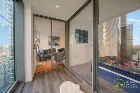 1 bedroom flat for sale, Landmark Pinnacle, Canary Wharf, London