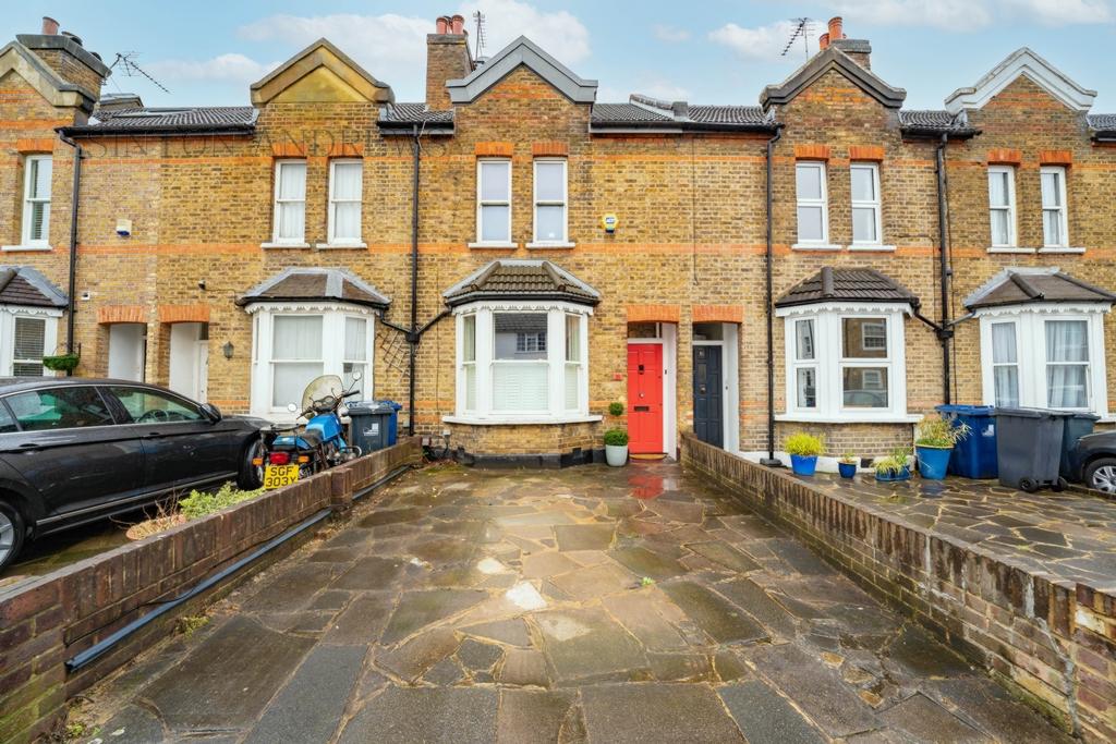 Haven Lane, Ealing, W5 3 bed house £925,000