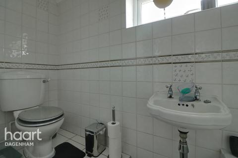 81 Rosedale Road, Dagenham, RM9 4DP