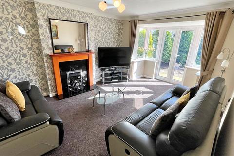 2 Ashleigh Vale, Barnsley, S70 3RL