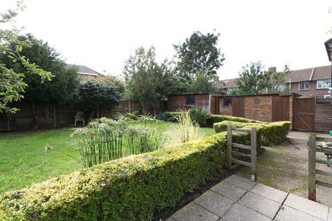 33 Marriott Road, London, E15 4QF