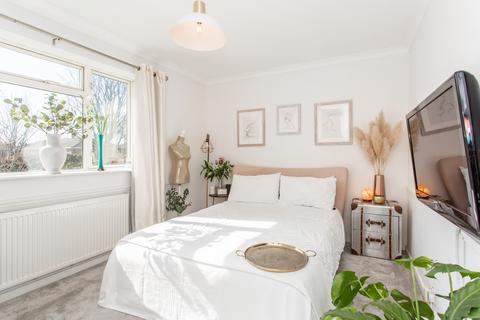 33 Marriott Road, London, E15 4QF