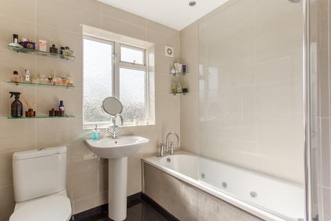 33 Marriott Road, London, E15 4QF