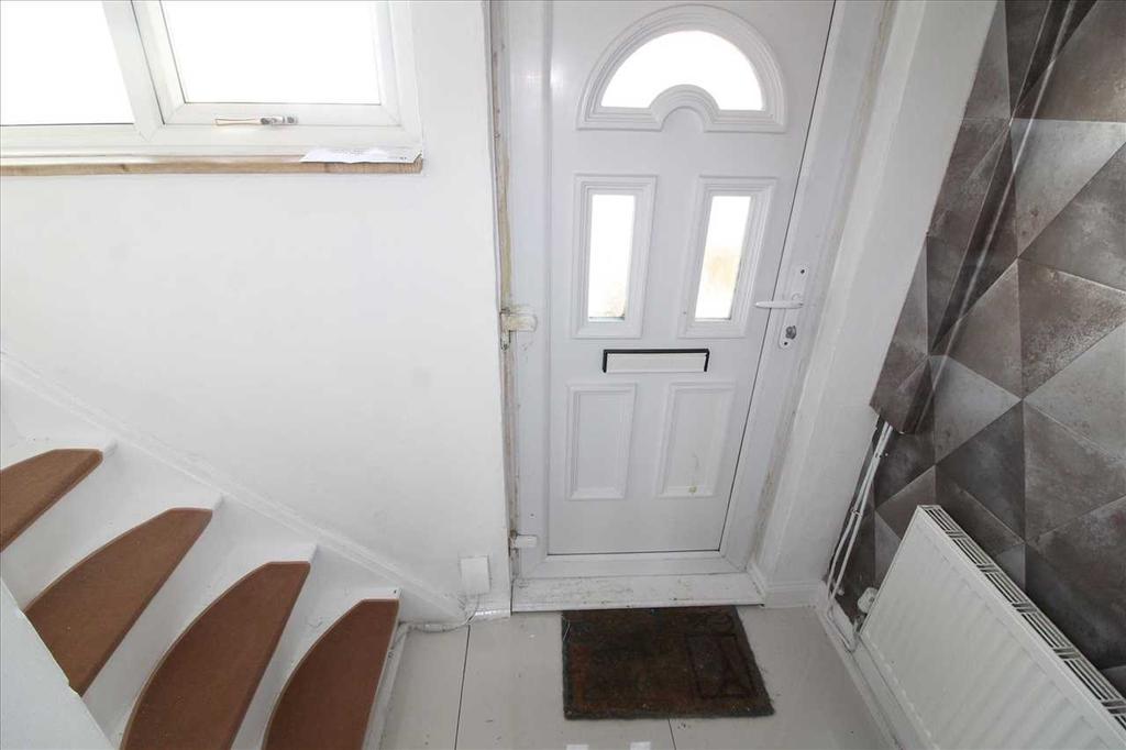 Bewley Drive, Kirkby 3 bed terraced house £87,000