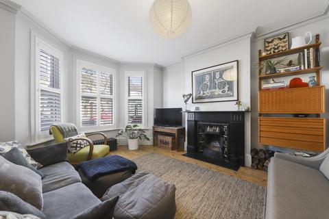 82 Grosvenor Road, London, W7 1HJ