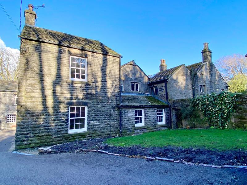 The Cottage, Carlecotes Hall, Dunford Bridge, Sheffield, S36 4TD 2 bed cottage £1,000 pcm (£