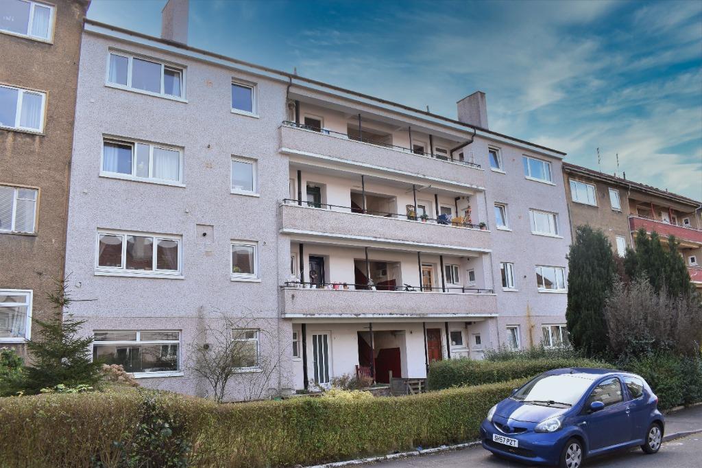 Cherrybank Road, Flat G/L, Merrylee, Glasgow, G43 2PJ 2 bed flat £84,000