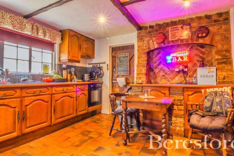 Aukingford Bridge Cottage Epping Road, Ongar, CM5 0DD