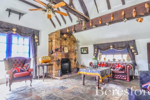 Aukingford Bridge Cottage Epping Road, Ongar, CM5 0DD