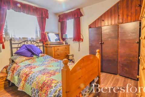 Aukingford Bridge Cottage Epping Road, Ongar, CM5 0DD
