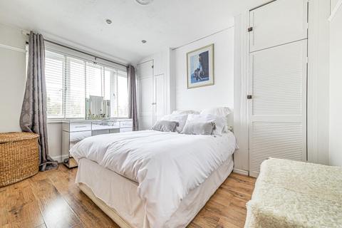53 Aviemore Way, Beckenham, BR3 3RS