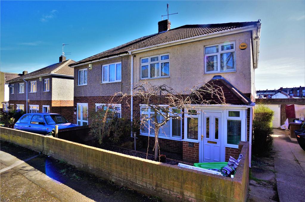 Ingle Road, Chatham, Kent 3 bed semidetached house £1,150 pcm (£265 pw)