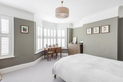 7 Brenda Road, London, SW17 7DD