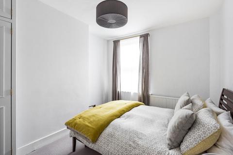 7 Brenda Road, London, SW17 7DD