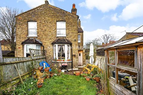 1 Cudham Street, London, SE6 2JA