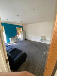 2 bedroom flat to rent, ILFORD  IG2