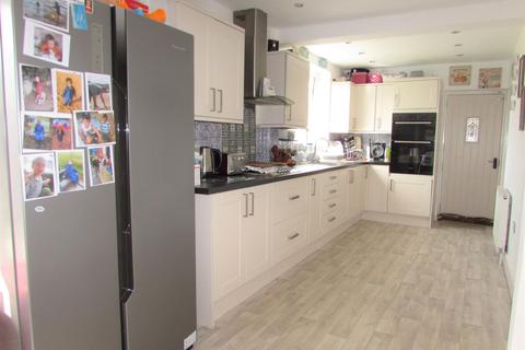 28 Patch Croft Road, Manchester, M22 5JS