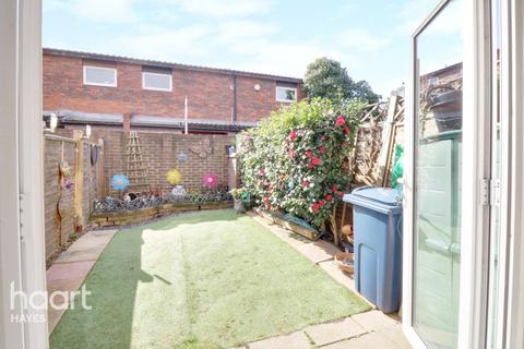 85 Marshall Drive, Hayes, UB4 0SN