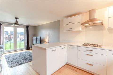 4 Glenham Way, Chadderton, Oldham, OL9 8BW