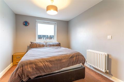 4 Glenham Way, Chadderton, Oldham, OL9 8BW