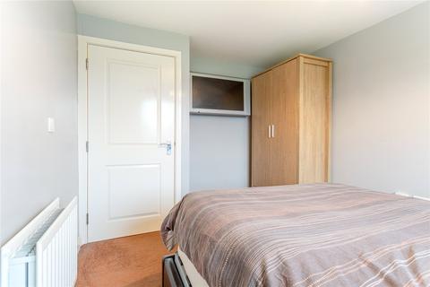 4 Glenham Way, Chadderton, Oldham, OL9 8BW