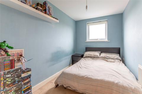 4 Glenham Way, Chadderton, Oldham, OL9 8BW