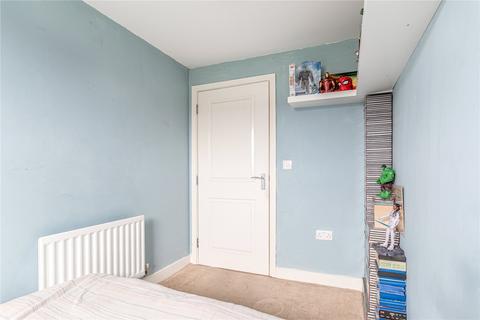 4 Glenham Way, Chadderton, Oldham, OL9 8BW