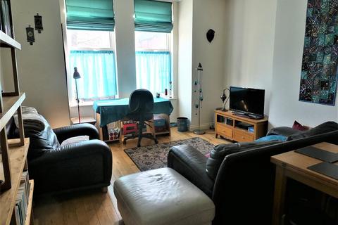 Flat 4, 8 Alness Road, Manchester, M16 8ET