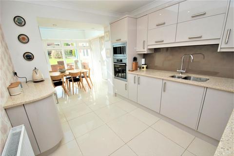 3 Braemar Drive, South Shields, NE34 7TZ