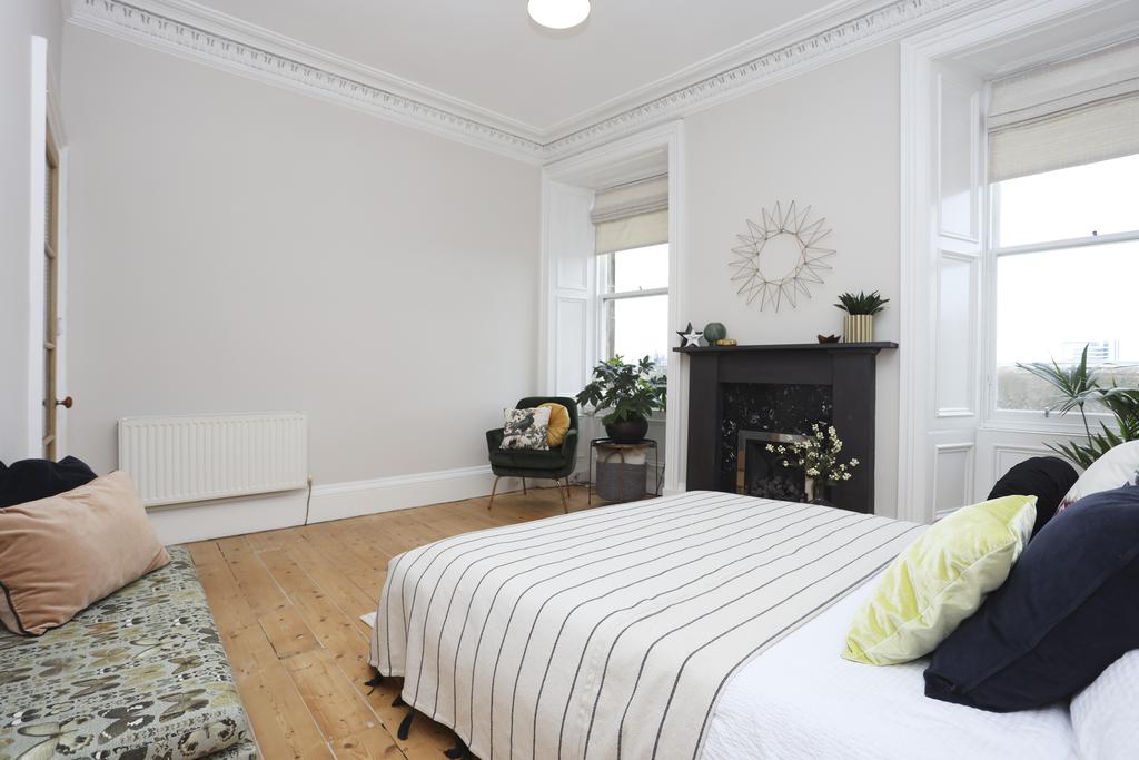 Double Bedroom 1