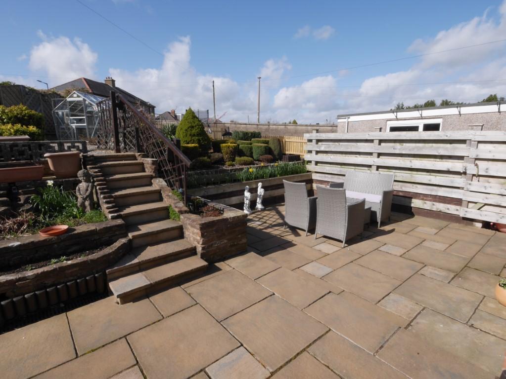 25 Loganbarns Drive, Dumfries, DG1 4 BT - Braidwood