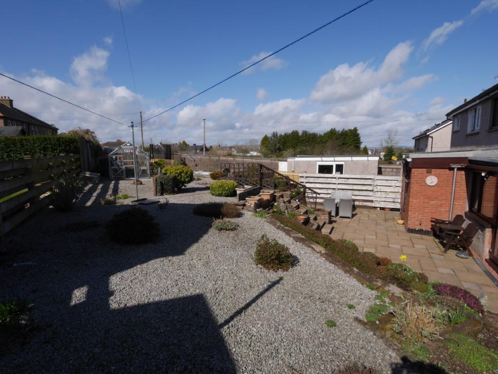 25 Loganbarns Drive, Dumfries, DG1 4 BT - Braidwood