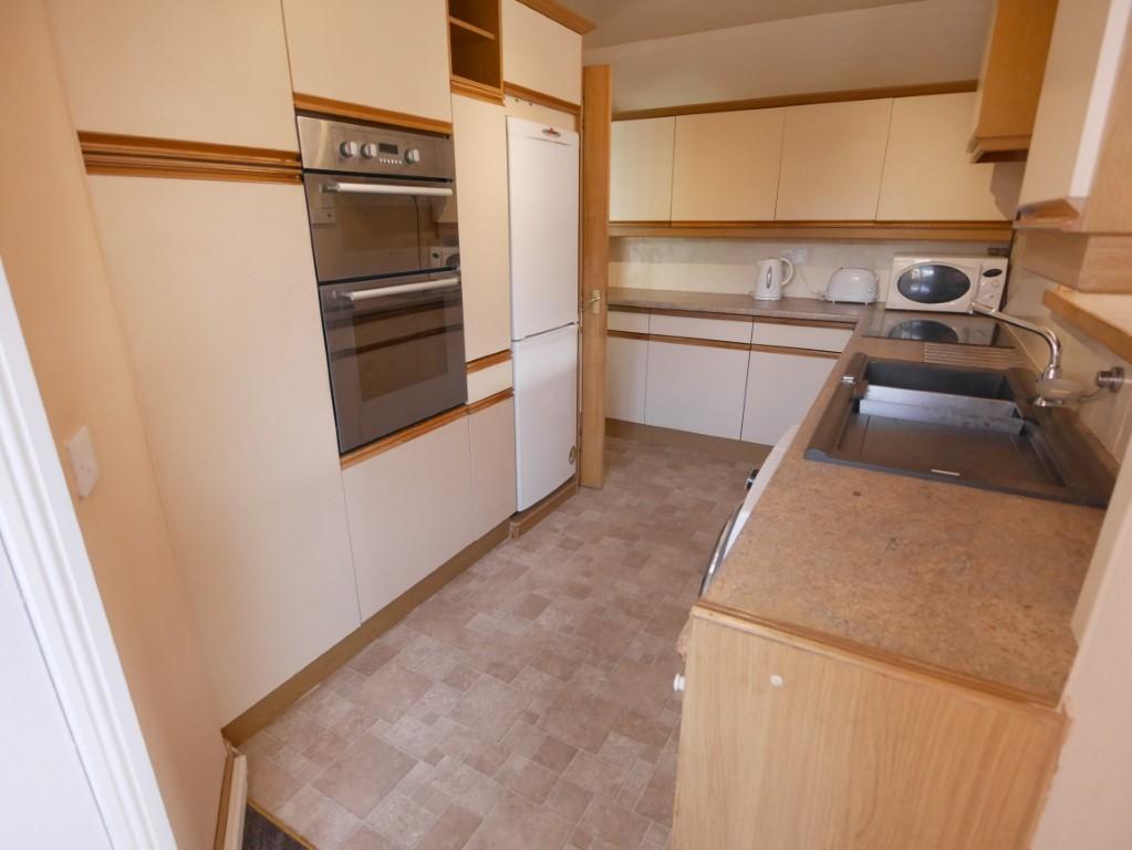 25 Loganbarns Drive, Dumfries, DG1 4 BT - Braidwood