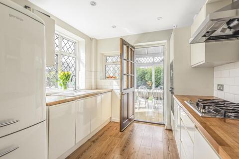 163 Bourne Vale, Bromley, BR2 7LX