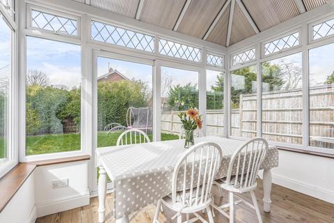 163 Bourne Vale, Bromley, BR2 7LX