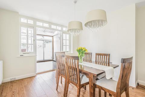 163 Bourne Vale, Bromley, BR2 7LX