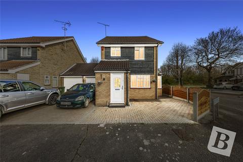 2 Broadwater Green, Laindon, Basildon, SS15 6BG