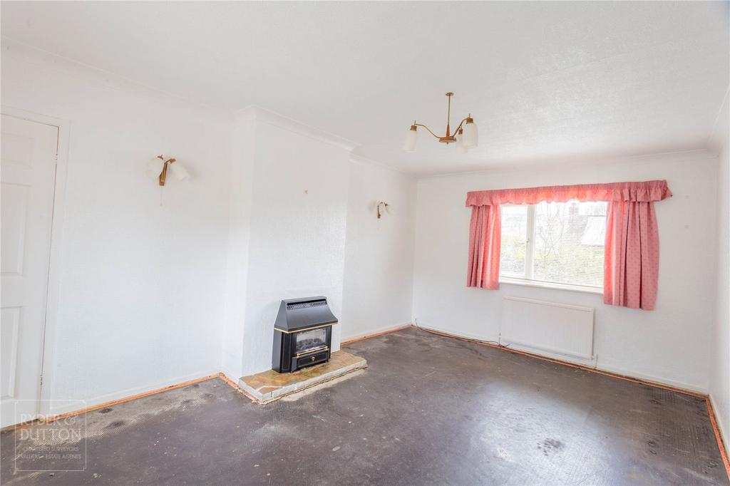 Fallbarn Crescent, Rawtenstall... 3 bed semidetached house £115,000