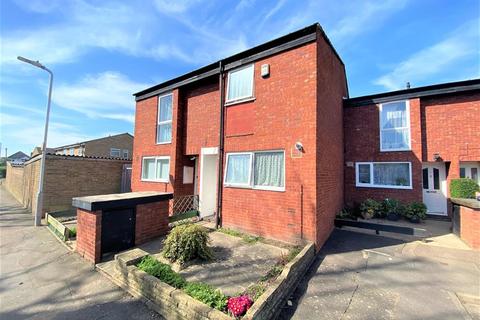 4 Dawson Close, Hayes, UB3 2RH