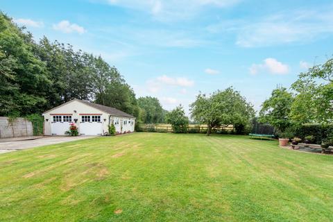 undefined, Winslow Road, Wingrave, Buckinghamshire, HP22