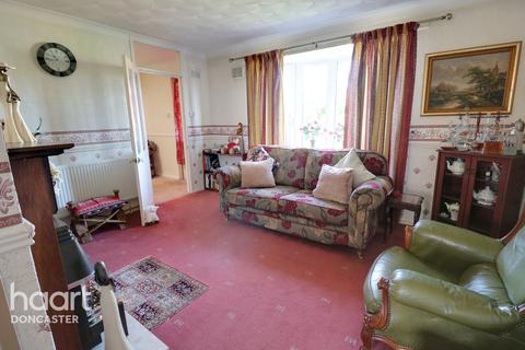 8 Wallace Road, Doncaster, DN4 0UP