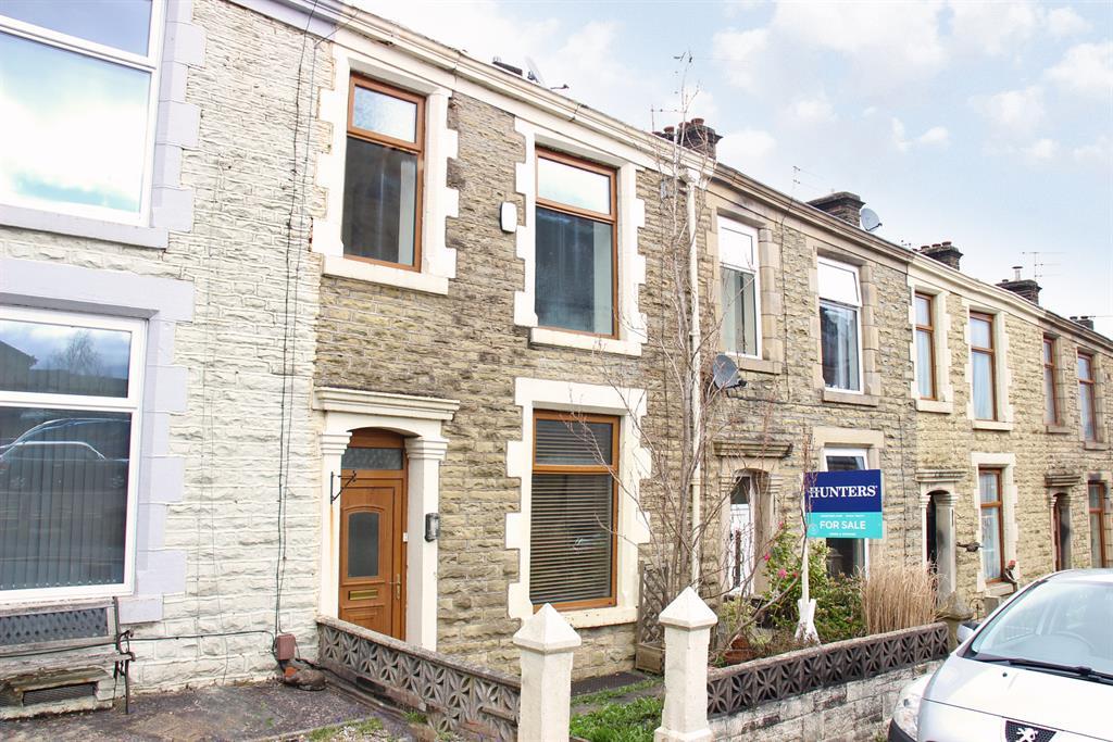 Earnsdale Road, Darwen, Lancashire, BB3 1QT 3 bed terraced house £125,000