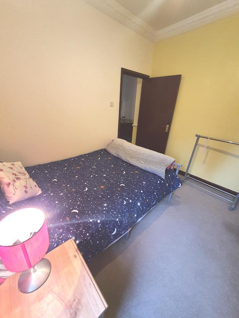 Rooms to let between Tottenham and Wood Green