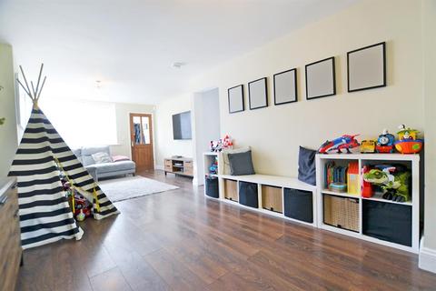 43 Broadleas, Bristol, BS13 7PL