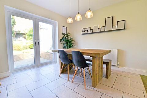 43 Broadleas, Bristol, BS13 7PL