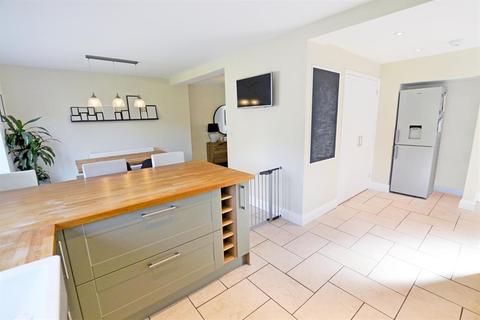 43 Broadleas, Bristol, BS13 7PL